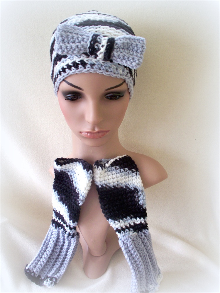 Shades Of Gray Crochet Hat And Fingerless Gloves
